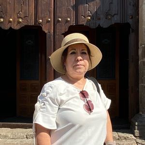 Meet your Posher, María